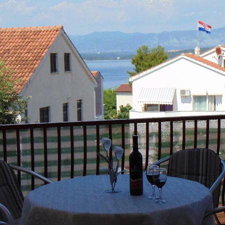 Apartment Mia Malinska Zewnętrze zdjęcie