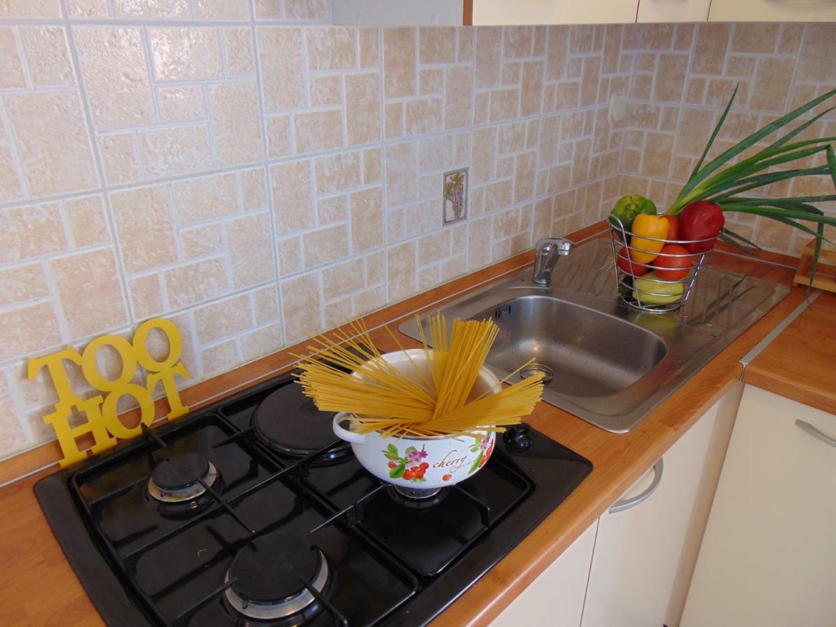 Apartment Mia Malinska Zewnętrze zdjęcie